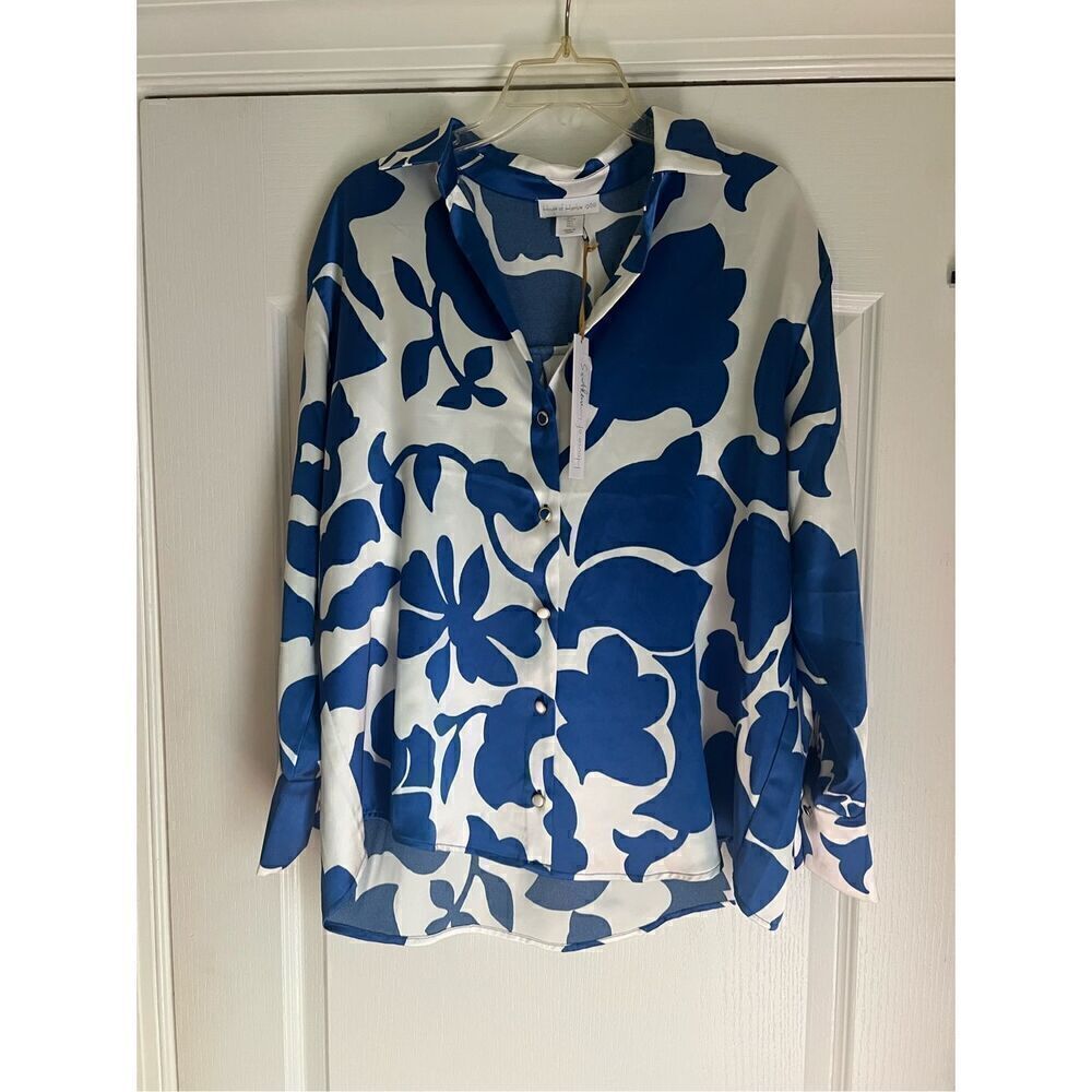 New House of Harlow 1960s long sleeve satin button down blouse size Large